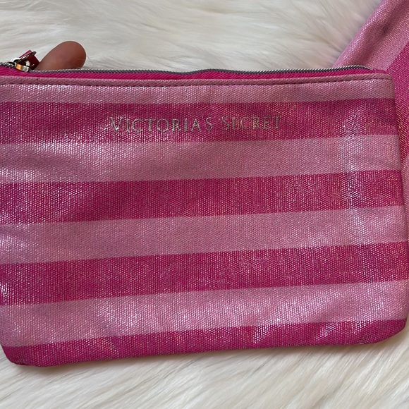 Set of 2 Victoria's Secret Striped Shimmer Makeup Toiletry Bags - Picture 6 of 8